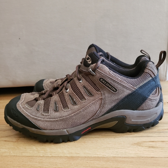 salomon walking boots size 5